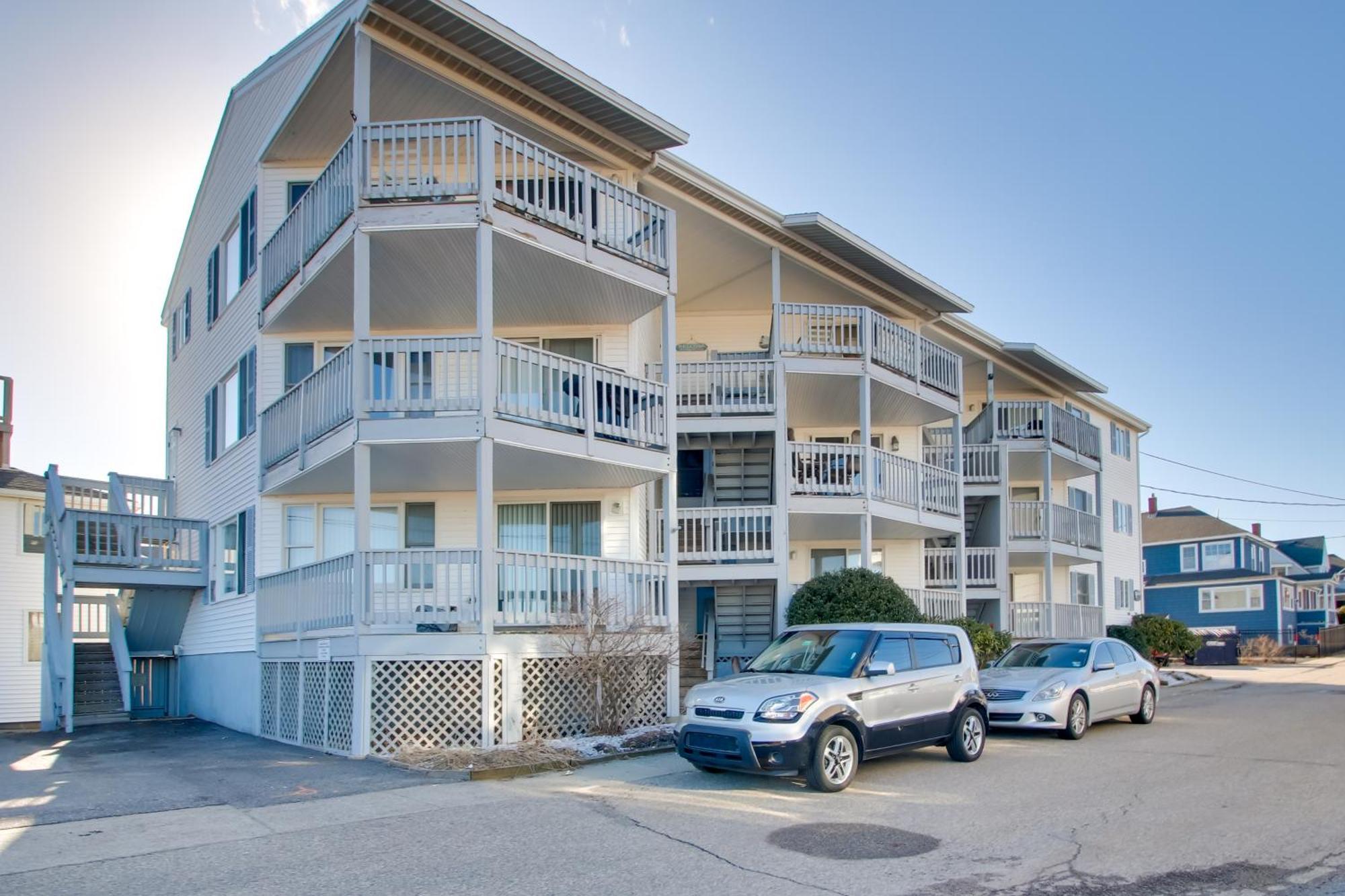 Beachfront Old Orchard Beach Condo With Balcony Kültér fotó