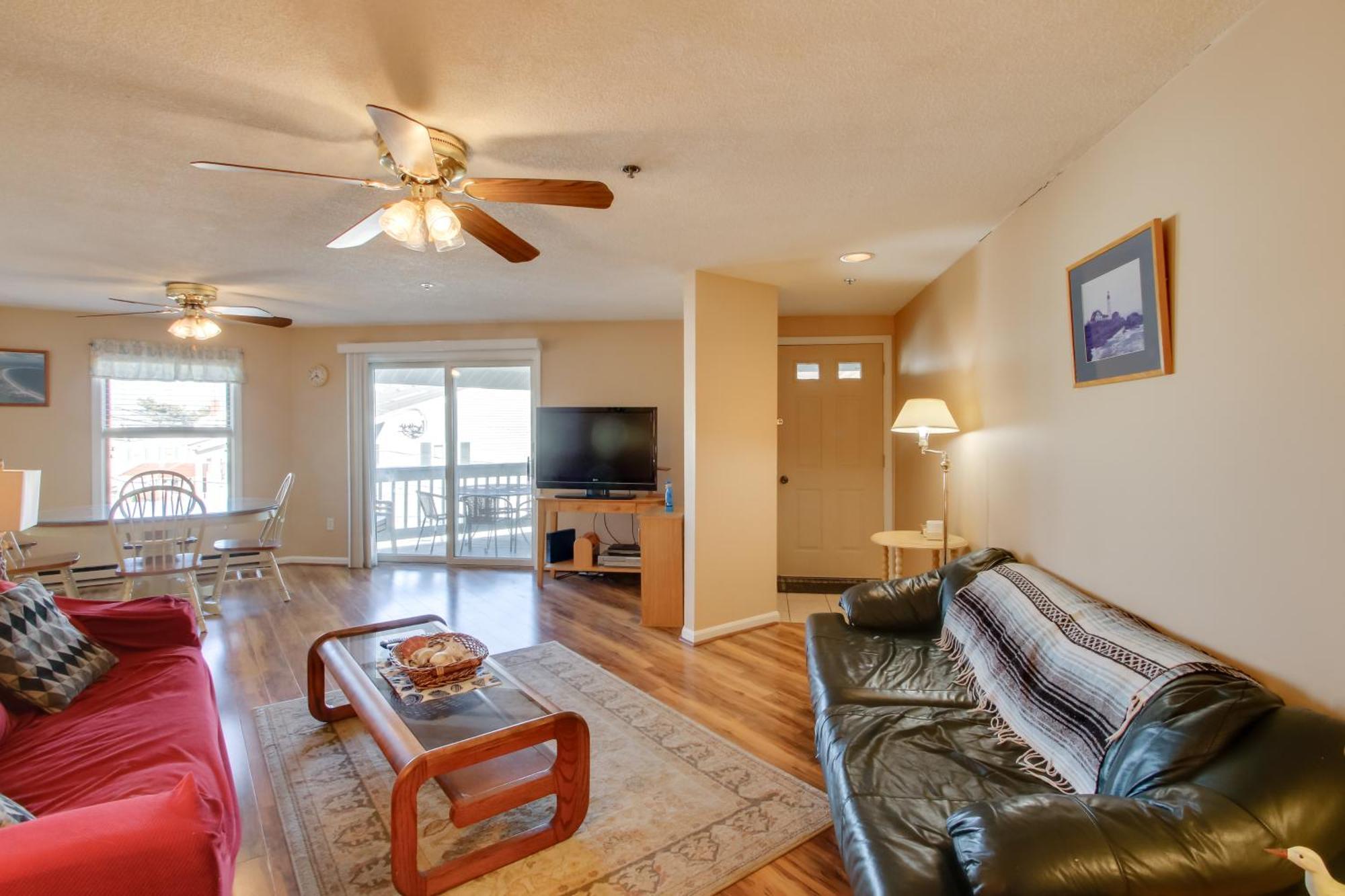 Beachfront Old Orchard Beach Condo With Balcony Kültér fotó